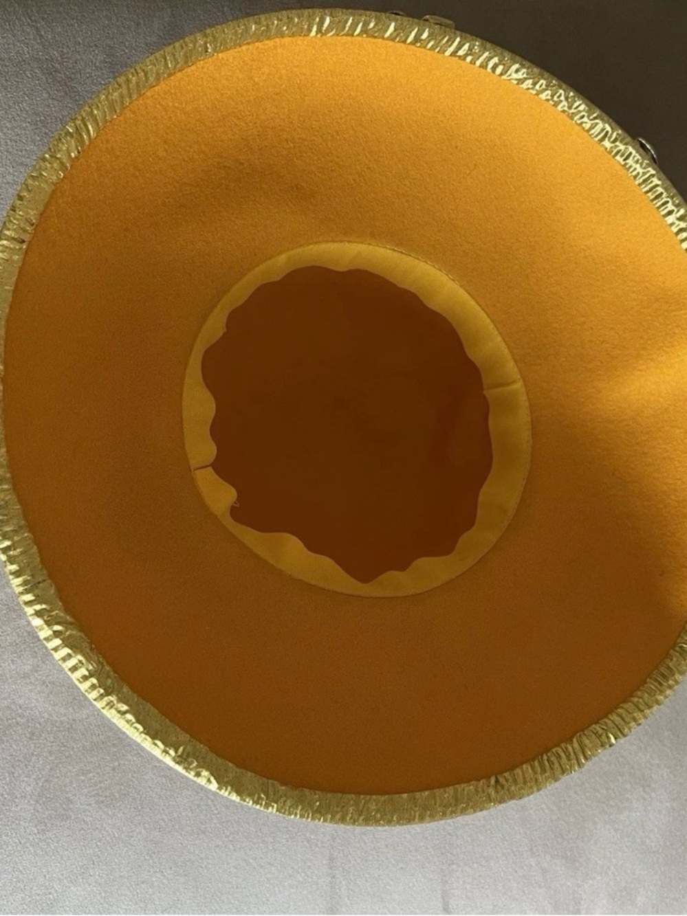 Women's Hat - Picture 2 of 3